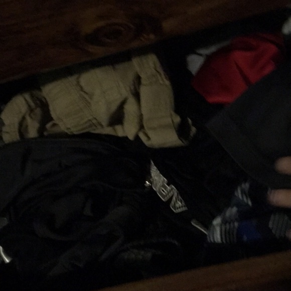 Everything - Picture 4 of 4